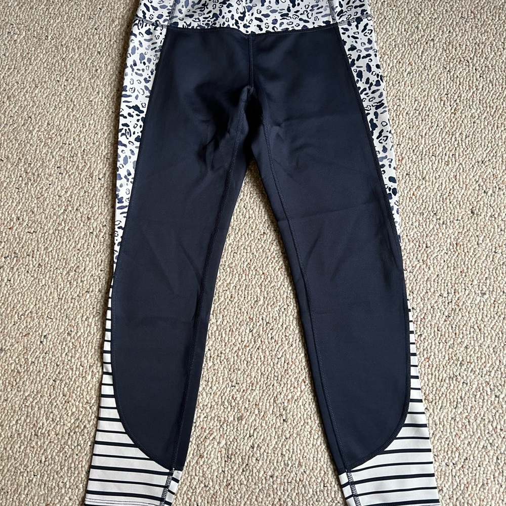 M cropped leggings